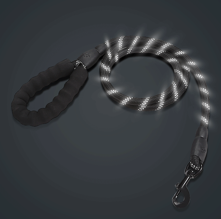 Wholesale Custom Night Reflective Explosion-proof Cotton Handle Nylon Pet  Slip Lead Leash Climbing Rope Dog Leash - Buy Climbing Rope Dog Leash,Custom  Night Reflective Explosion-proof Cotton Handle Pet Chain Traction Hooks Pet